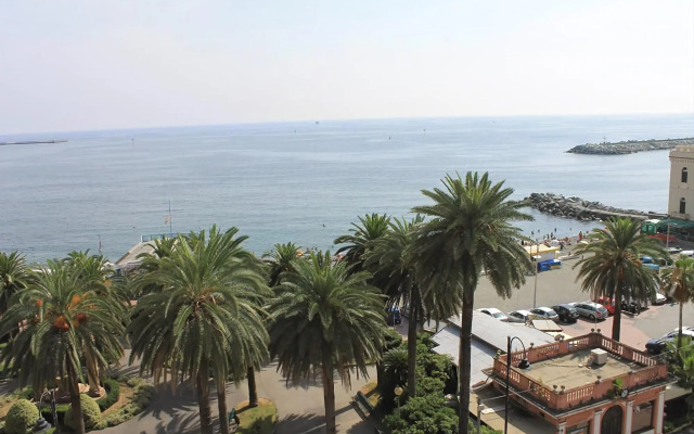 Grand Hotel Mediterranée