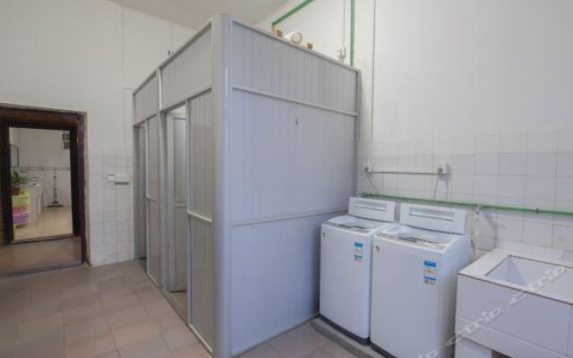 Hilife Youth Hostel