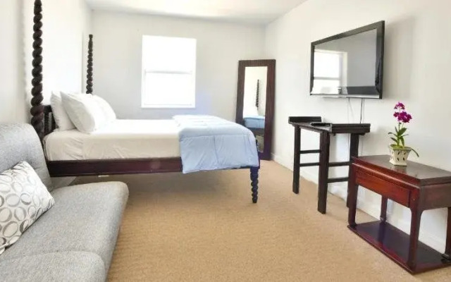The Casa Grande Beach House