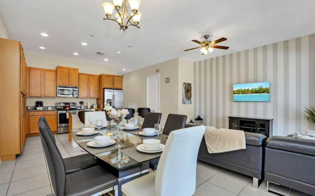 Private Pool Bbq Free Resort Access, Near Wdw!