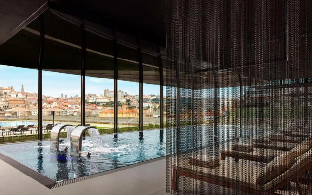 Tivoli Kopke Porto Gaia Hotel