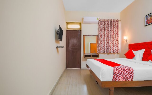 OYO 36088 Sanman Hotels