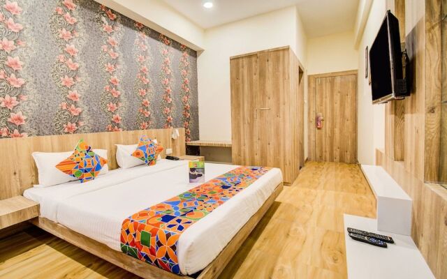 Fabhotel Prime Om Epic