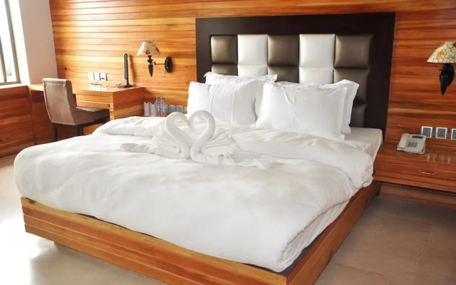 Waii Inetrnational Hotel