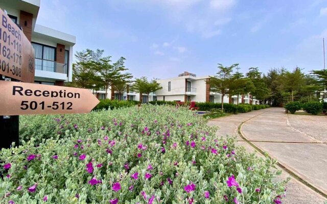 Saint Simeon Resort Villa Owner