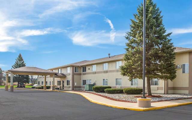 Americas Best Value Inn Charlotte, MI