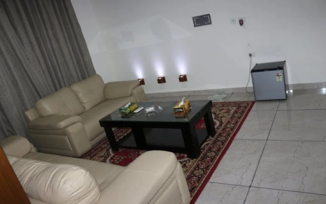 Hotel Aju Palace