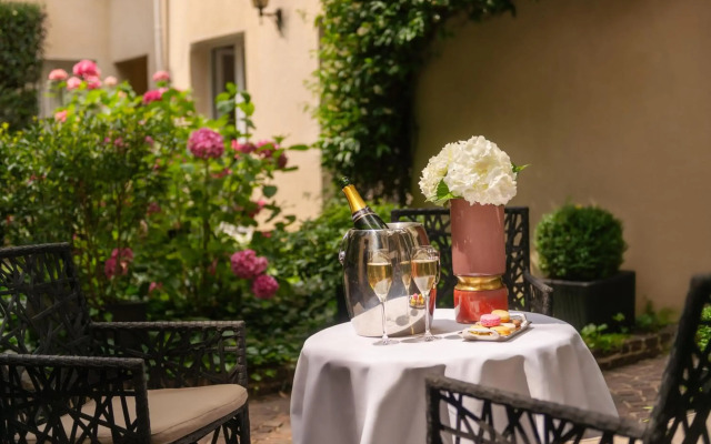 Le Patio Bastille
