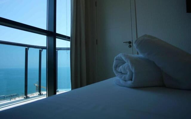 Leo Group Apartment 25-04 Elegance Batumi