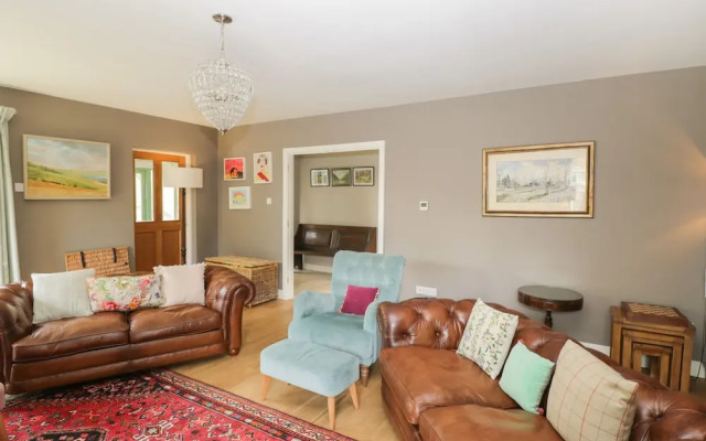 Innisfallen House