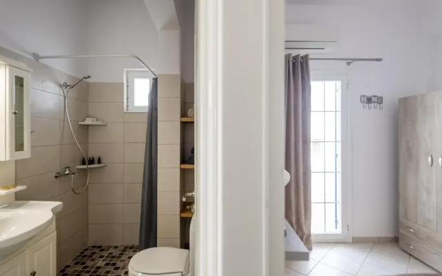 Parian Charming 3bedroom Home