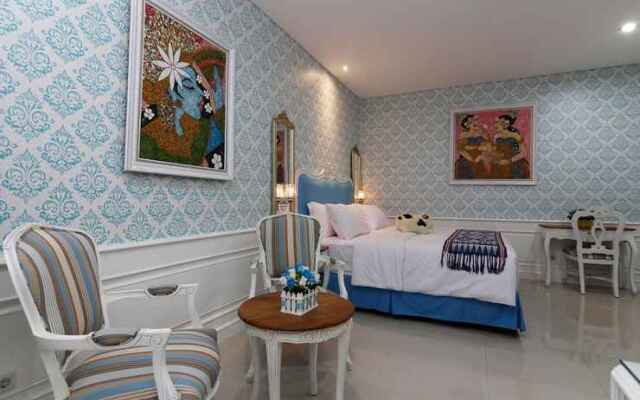 M Home