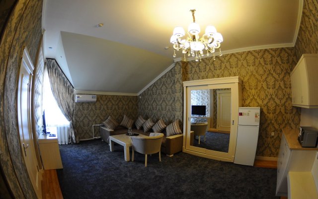 Afrosiyob (Афросиоб)