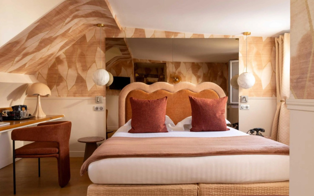 Dauphine Saint Germain Hotel