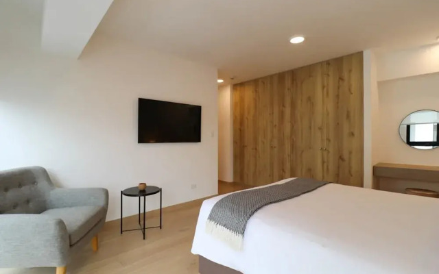 w Splendid 1BR Duplex in Miraflores