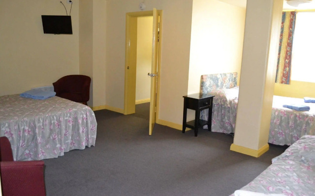 Welcome Stranger Hotel