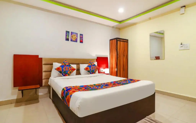 FabHotel Broholic Suites