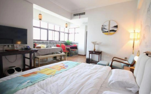 Huashanke Ruimingyuan Inn (Huashan North Station)