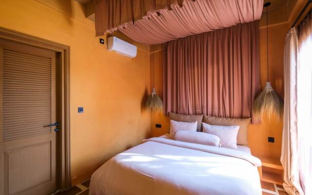 El Barrio Boutique Hotel & Bar