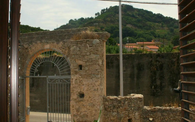 Porta Antica Di Tropea