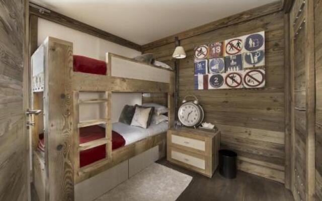 Chalet S