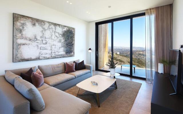 Minthis Resort