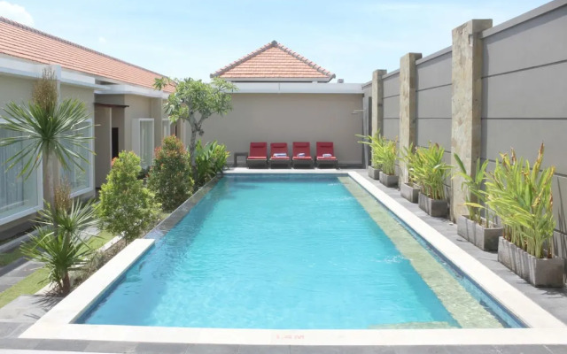 Airy Seminyak Eka Laweya 8 Kuta Bali