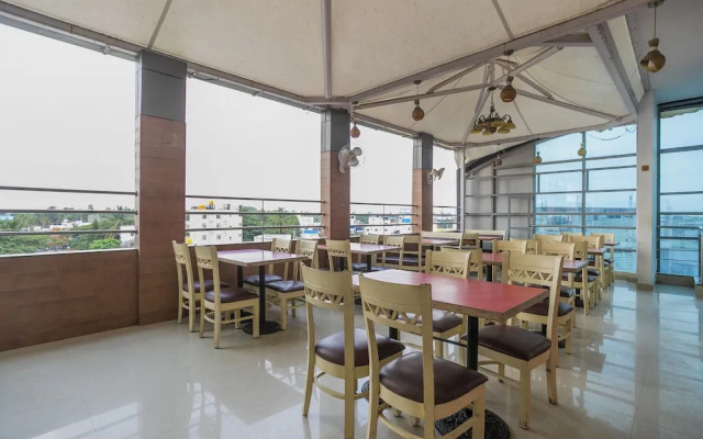 Capital O 38666 Elmas Golden Key