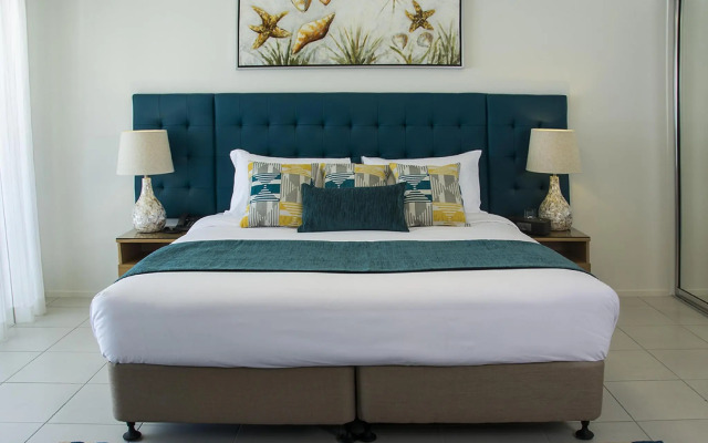 1770 Lagoons Central Apartment Resort