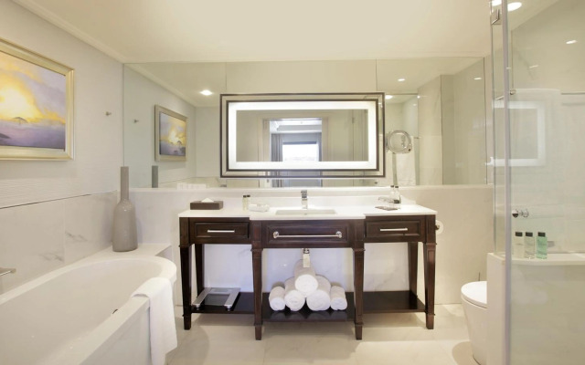 Sandton Sun & Towers