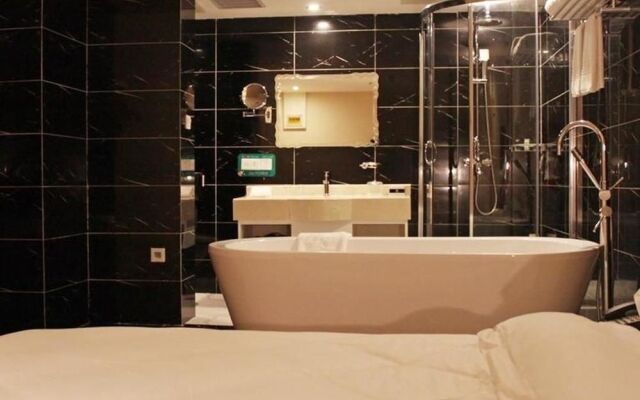 Yun She Fashion Hotel