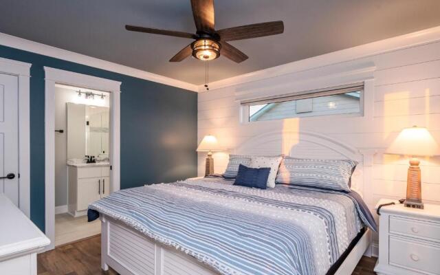 The Sandcastle by Oak Island Accommodations