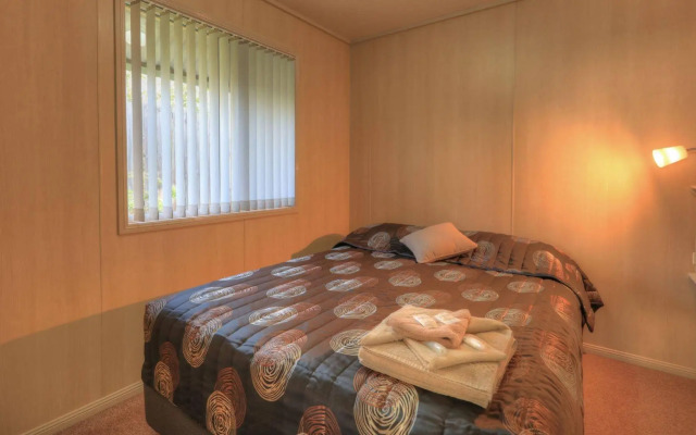 Pepper Tree Cabins