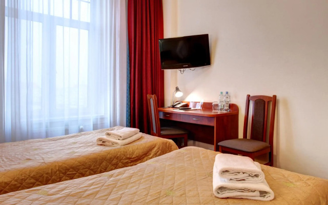 Lothus Hotel