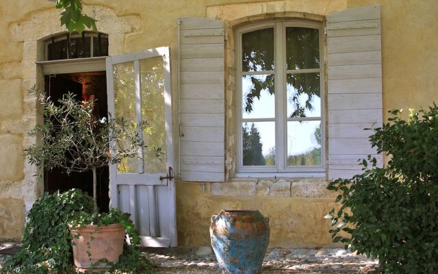 La Garance En Provence