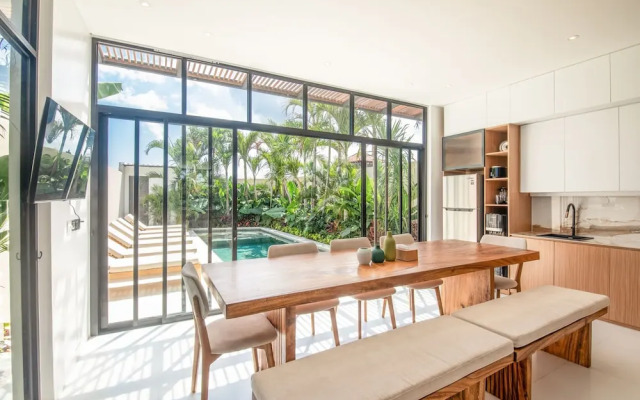 Mateo Villa Marvelous 6BR 2 Mins to Beach