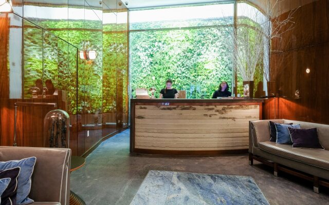 Hotel Hugo