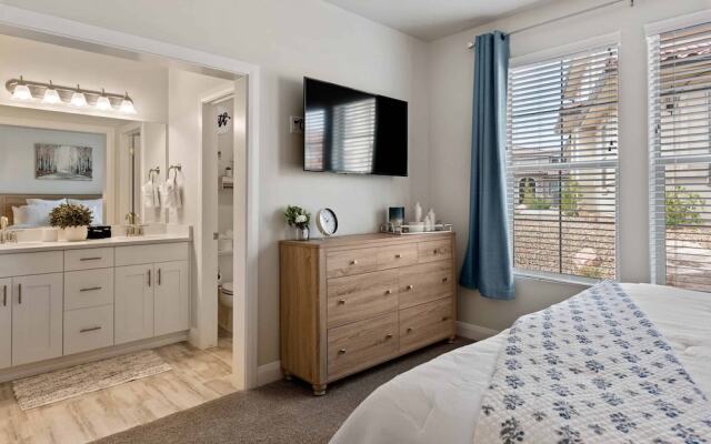 The Sunnyside Haven by RedAwning