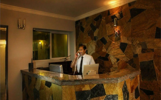 Hotel Travellers Nest
