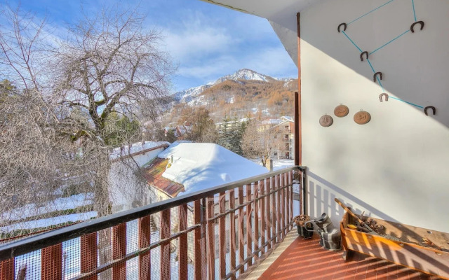 White House Ski Relax