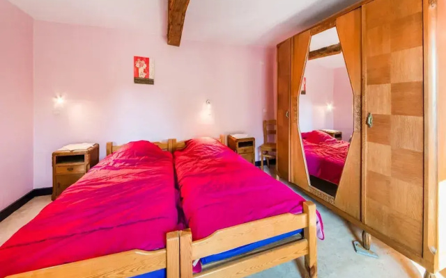 Forestside Escape for 15 Guests