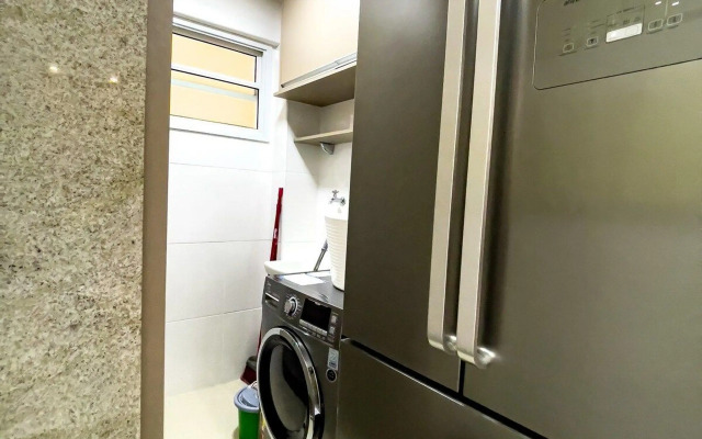 Apartamento de Alto Luxo no Cloc Marina.