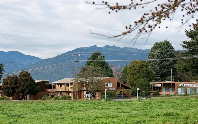 Mountain Creek Motel