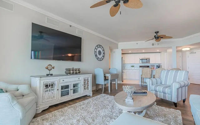 Palisade Palms Oceanfront Condo 5-star Amenities