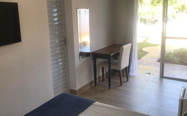 Santa Hospedaria Beach