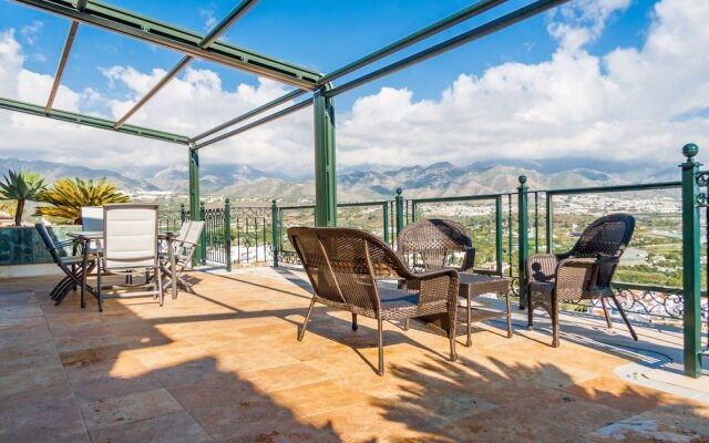 Villa Vista Lara Canovas Nerja