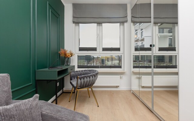 Dark Green Apartment by Renters