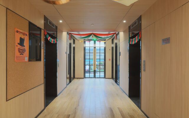 CJIA Service Apartment Hotel