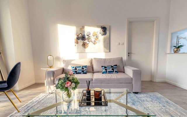 MAG 214 Tower 1 by LUX Holiday Home