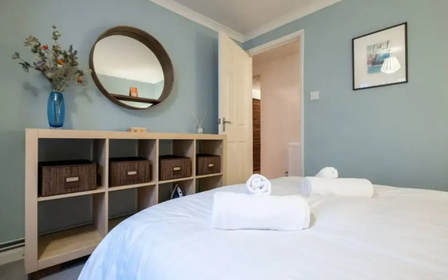 Host Stay Tivoli Den